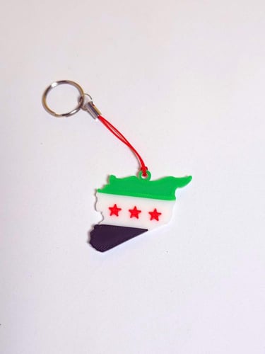 ميدالية مفاتيح خريطة وعلم سوريا