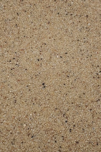 كيلو رمل نهري لاحواض السمك او المستزرعه مقاس 1-2 م...