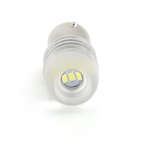 زوج لمبات متينة لون ابيض ساطع جدا للسيارة