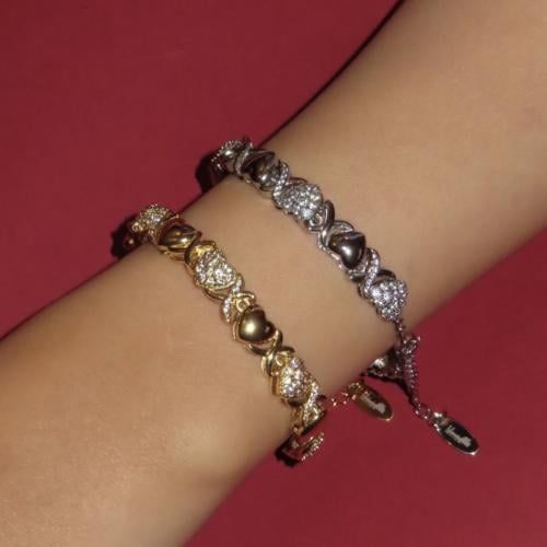 Xoxo bracelet
