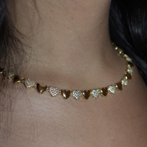 Shining heart necklace