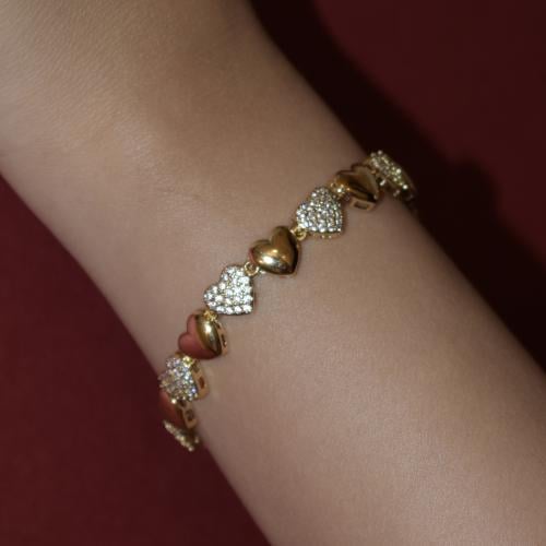 Shining heart bracelet