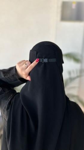 نقاب مبطن مشبك مبطن