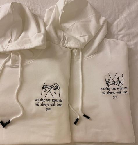 بلوفرات كابلز فخمة تصميم وكتابه حسب الطلب