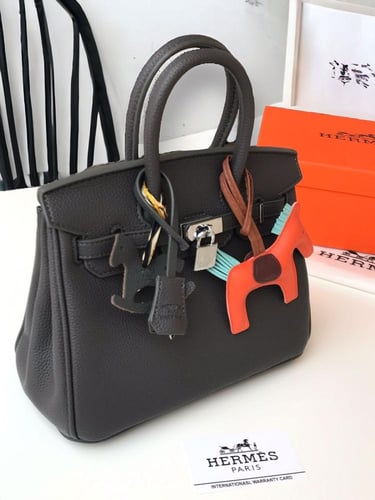 شنطة هرمز _ رمادي (حجم وسط)