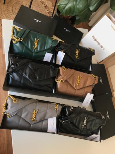 شنطة سان لوران _ أسود مع ذهبي