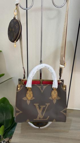 شنطة لويس فيتون _ بني وجهين