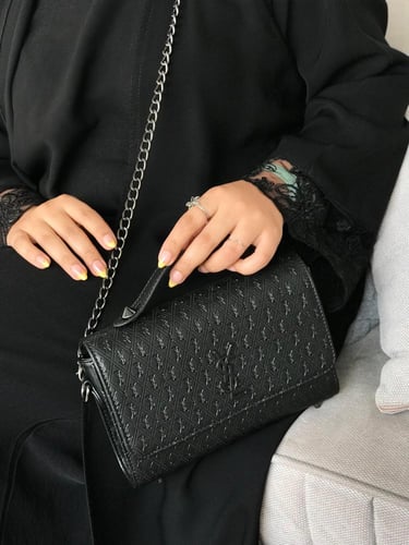 شنطة سان لوران _أسود كامل