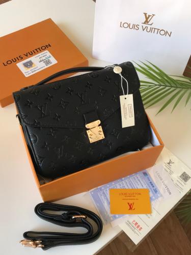 شنطة لويس فيتون _ أسود كامل