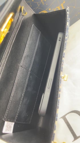 شنطة ديور _ أسود مطفي