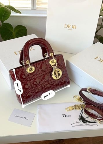 شنطة ديور _ أسود لمعه