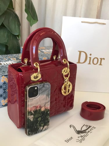 شنطة ديور _ أسود لمعه