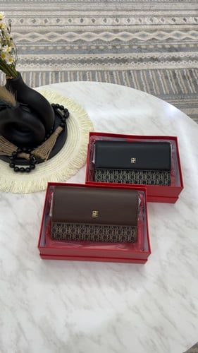 شنطة سي اتش _ أسود