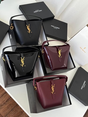 شنطة سان لوران _ عنابي لمعه ( حجم وسط)