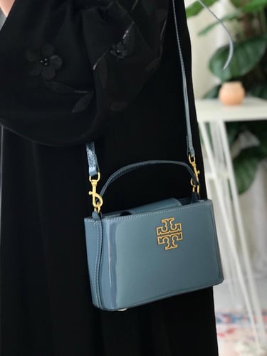 شنطة توري بورش _ سماوي لمعه ( حجم صغير