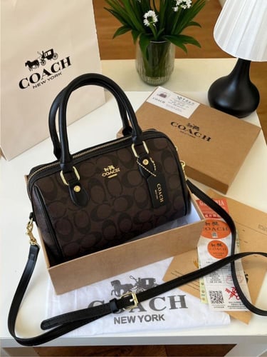 شنطة كوتش _ بني (حجم كبير)