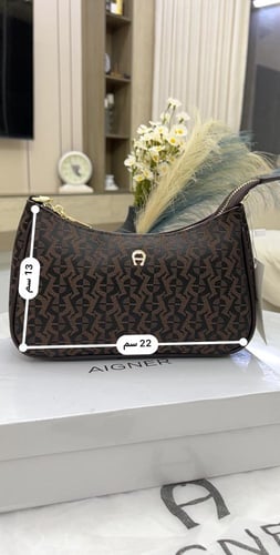 شنطة اقنر _ بيج قماش