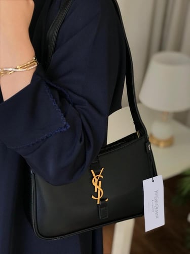 شنطة سان لوران _ أسود مطفي ( سحاب)