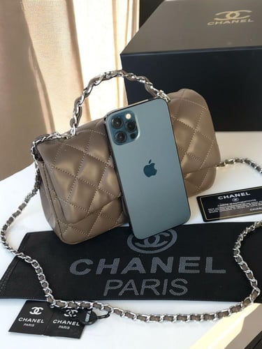 شنطة شانيل _ بني ( حجم صغير)