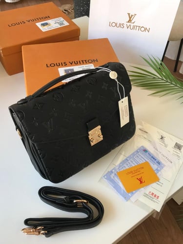 شنطة لويس فيتون _ أسود كامل