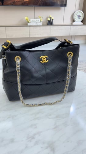 شنطة شانيل _ أسود لمعه