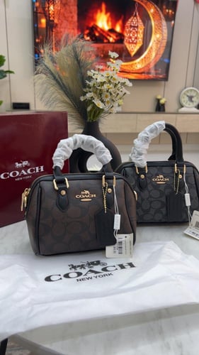 شنطة كوتش _ بني