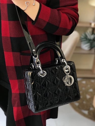 شنطة ديور جلد _أسود (حجم وسط) فضي