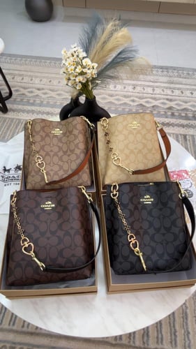 شنطة كوتش _ أسود مع رمادي