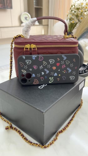 شنطة شانيل _ بني قماش