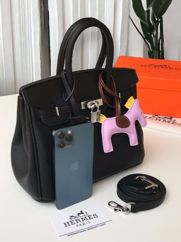 شنطة هرمز _ رمادي (حجم وسط)