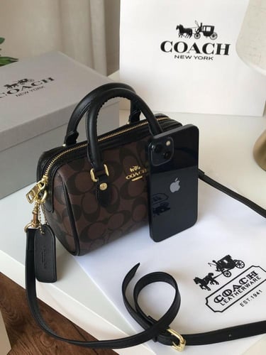 شنطة كوتش _ أحمر (حجم صغير)