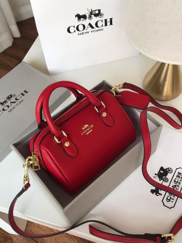 شنطة كوتش _ أحمر (حجم صغير)