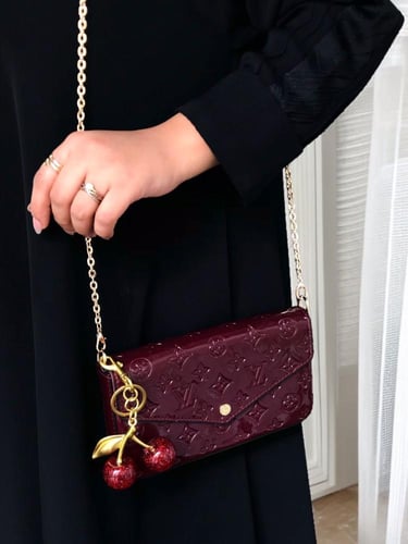 شنطة لويس فيتون _ عنابي لمعه( حجم صغير)