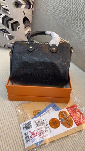 شنطة لويس فيتون _ أسود مطفي