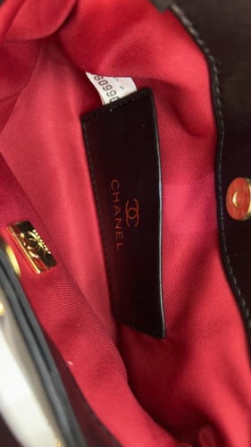 شنطة شانيل _ وردي ( سير ثابت)