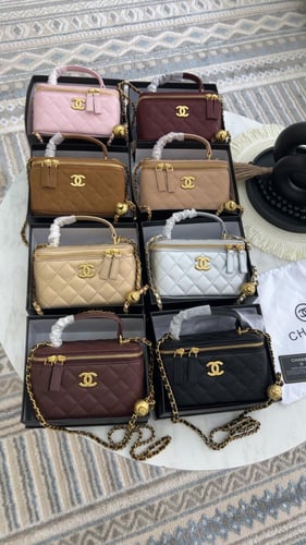 شنطة شانيل _ بني قماش