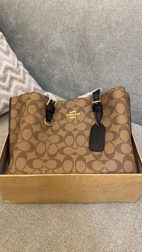 شنطة كوتش _ بيج