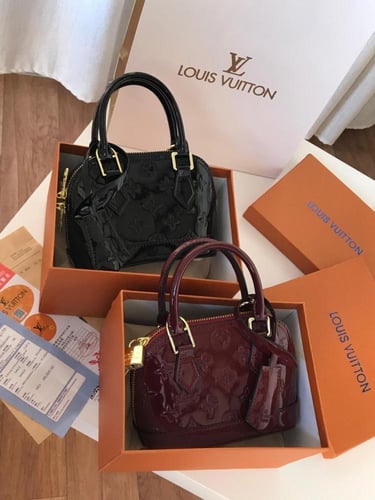 شنطة لويس فيتون _ أسود ( حجم صغير)