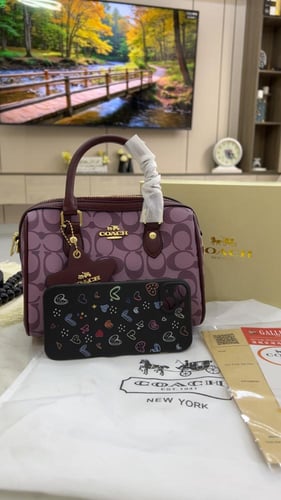 شنطة كوتش _ كحلي