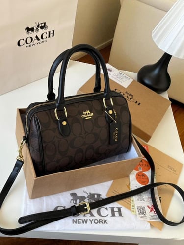 شنطة كوتش _ بني (حجم كبير)