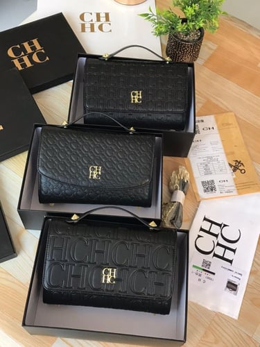 شنطة سي اتش _أسود كتابه صغيره