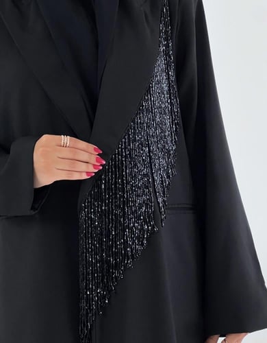 بليزر مزين بهدب كريستال لامع