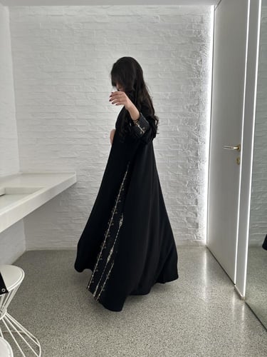 نص كلوش مع لينن رايون مطرز