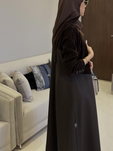 مخمل بني ثقيل مع جوخ