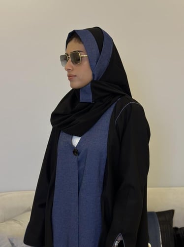 جوخ نص كلوش مع جينز من الأمام