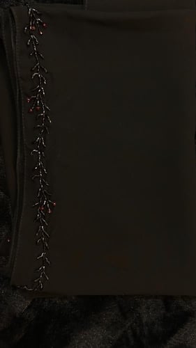 كييب عبايه شك مع هدب