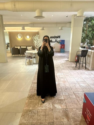 كلوش مزينه بقيطان اخضر