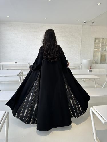 نص كلوش مع لينن رايون مطرز