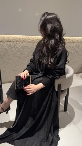 شامواه نص كلوش مزين بالصوف صنع يدوي