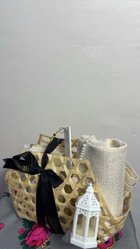 سلة رمضان الصغيره